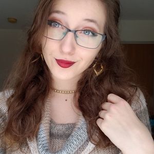 Meet your Posher, Cara